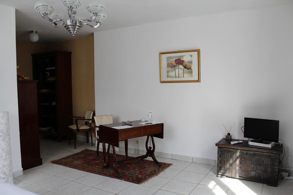 Chambres D'Hotes La Fontaine Espalion Dış mekan fotoğraf
